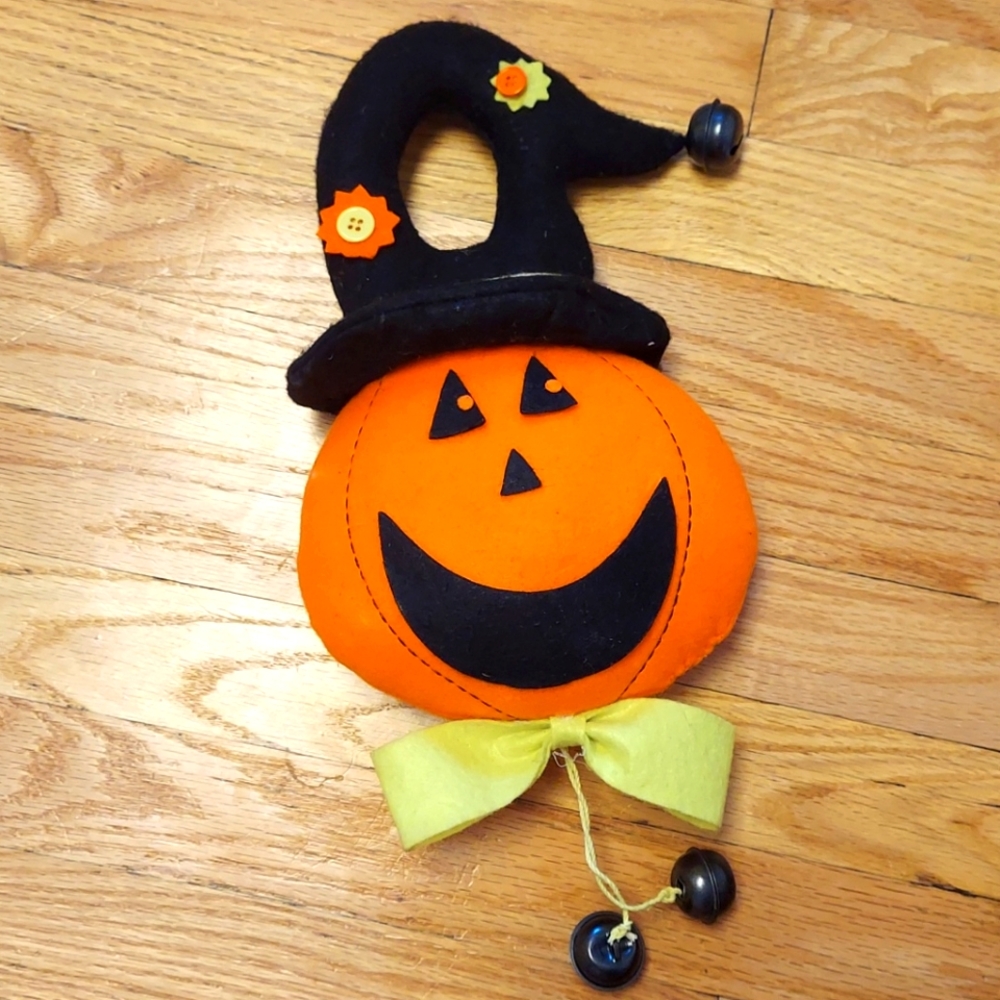 Pumpkin bell door hanging decor